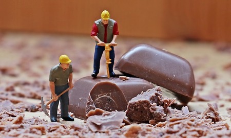 Багатотисячний штраф за робітників «у шоколаді» 