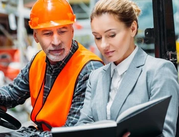 Чи проводити навчання та перевірку знань з питань охорони праці зовнішньому суміснику