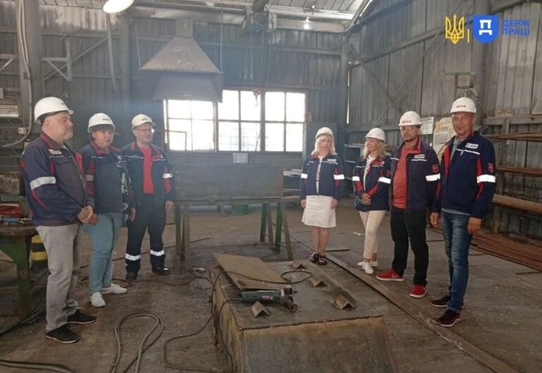 Які несправності електроінструмента небезпечні